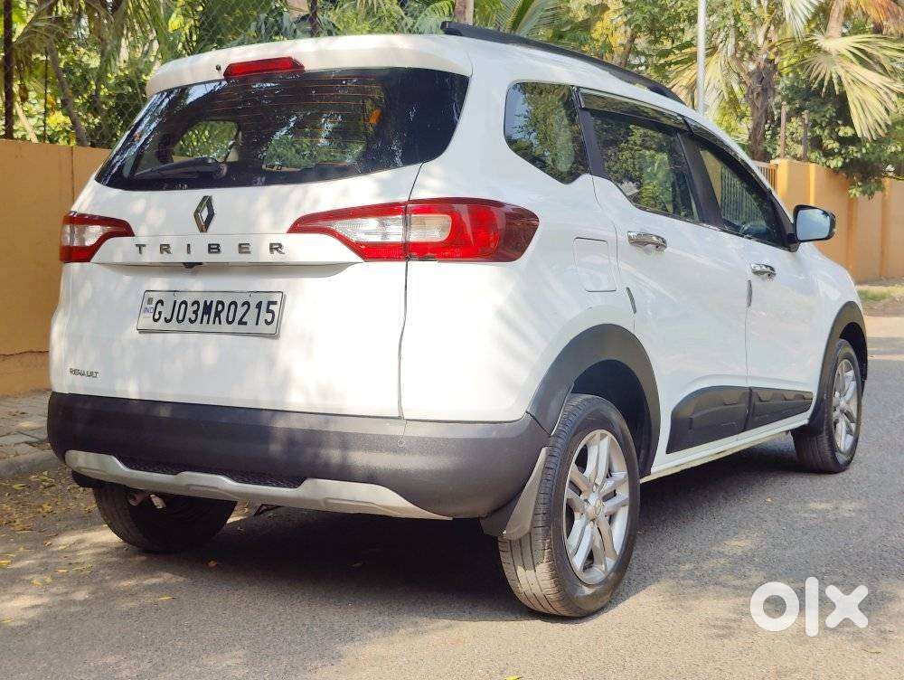 Renault Triber Rxz Easy-r Amt, 2023, Petrol