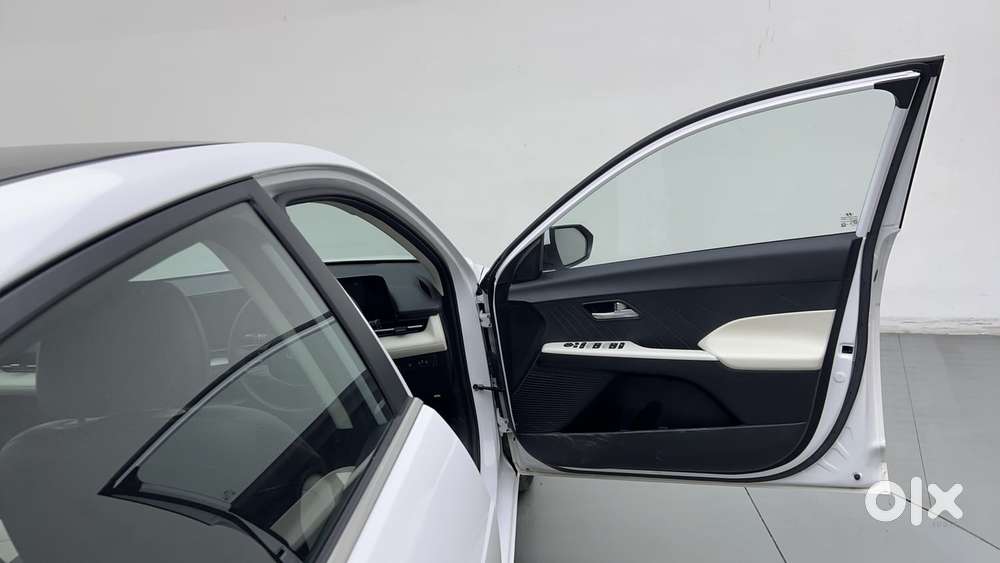 Hyundai Verna 1.5 Sx Petrol Mt, 2025, Petrol