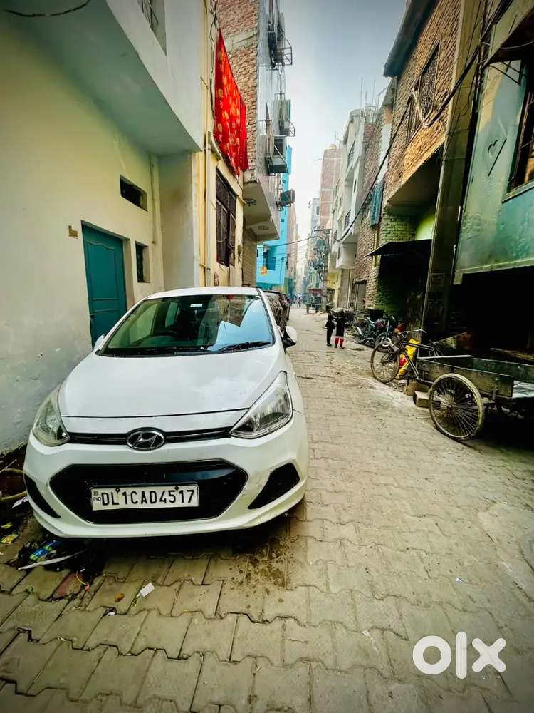 Hyundai Xcent 2016 Base Cng