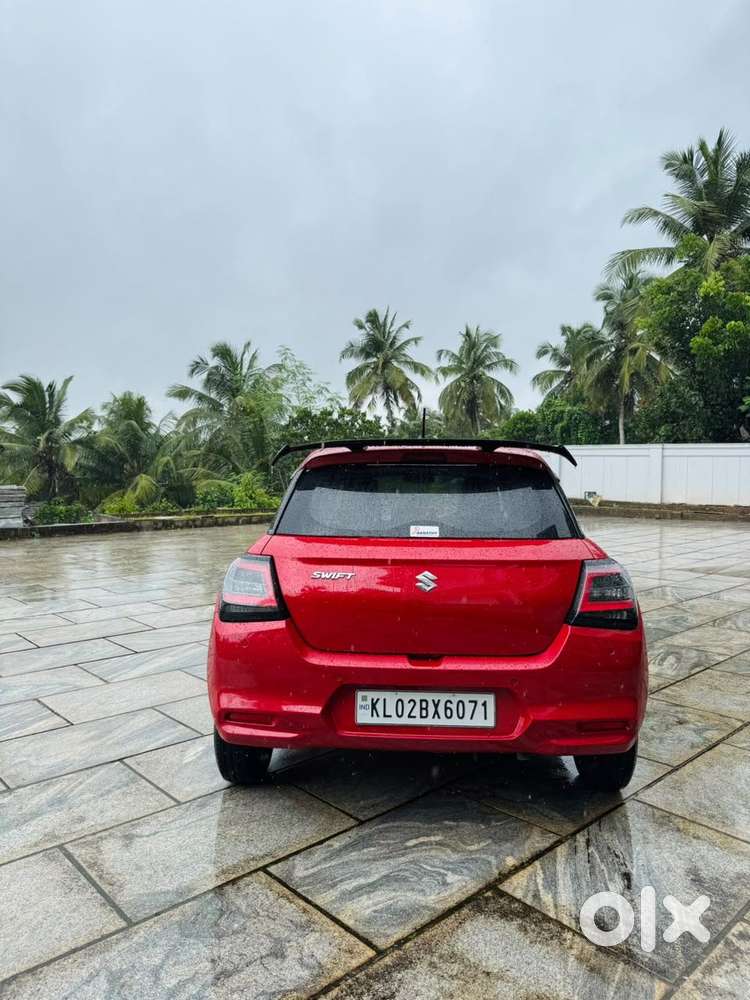 Maruti Suzuki Swift Vxi Abs Bsiv, 2024, Petrol