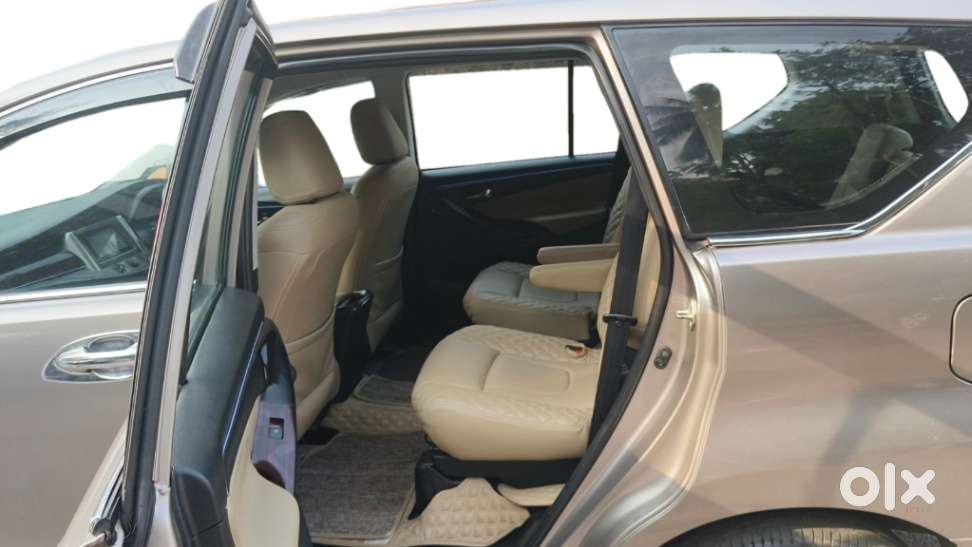 Toyota Innova Crysta 2.8 Gx At, 2016, Diesel