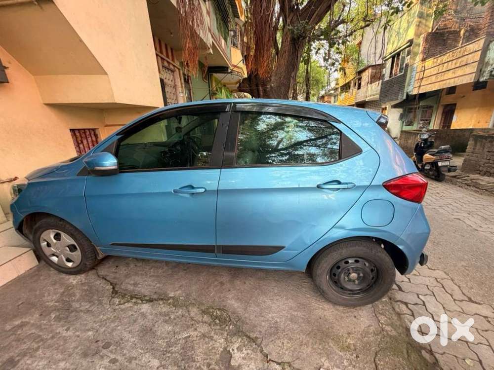 Tata Tiago 1.05 Revotorq Xz, 2017, Petrol