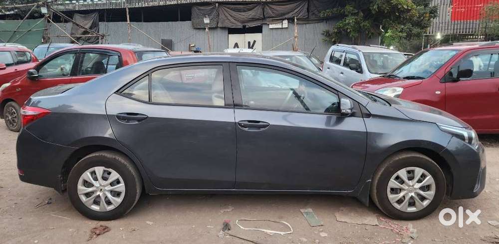Toyota Corolla Altis 2010-2013 G, 2014, Petrol