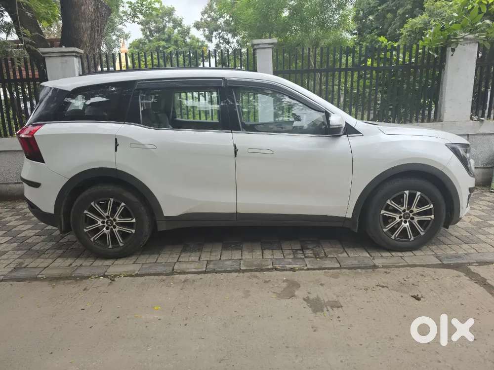 Mahindra Xuv700 2021 Petrol Automatic