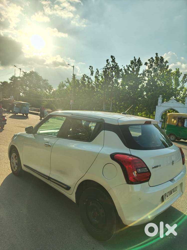 Maruti Suzuki Swift Amt Vxi, 2020, Petrol