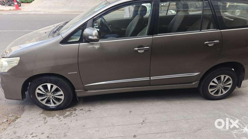 Toyota Innova 2.5 V 7 Str, 2015, Diesel
