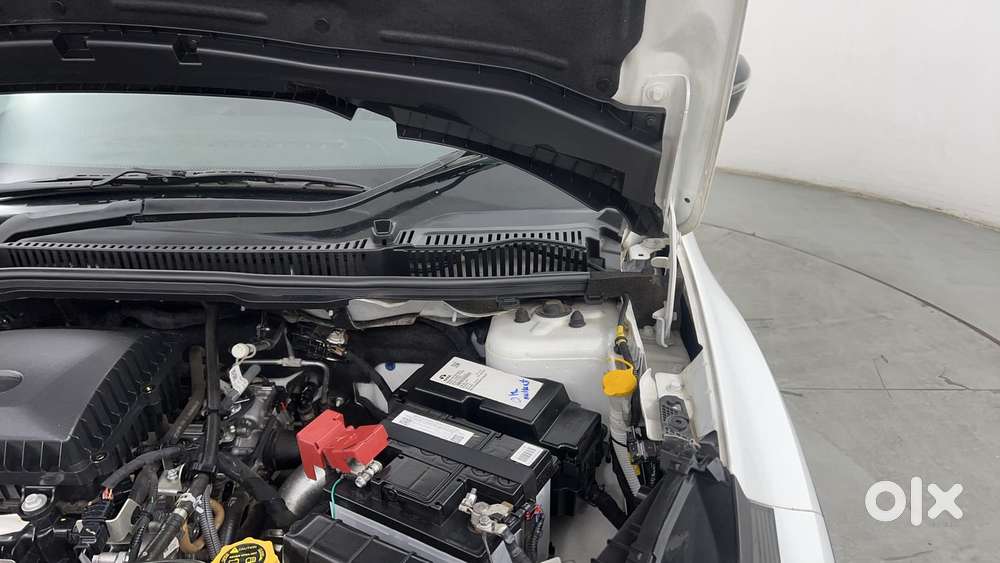 Tata Curvv Pure Plus S 1.2 Revotron Petrol 6mt, 2025, Petrol