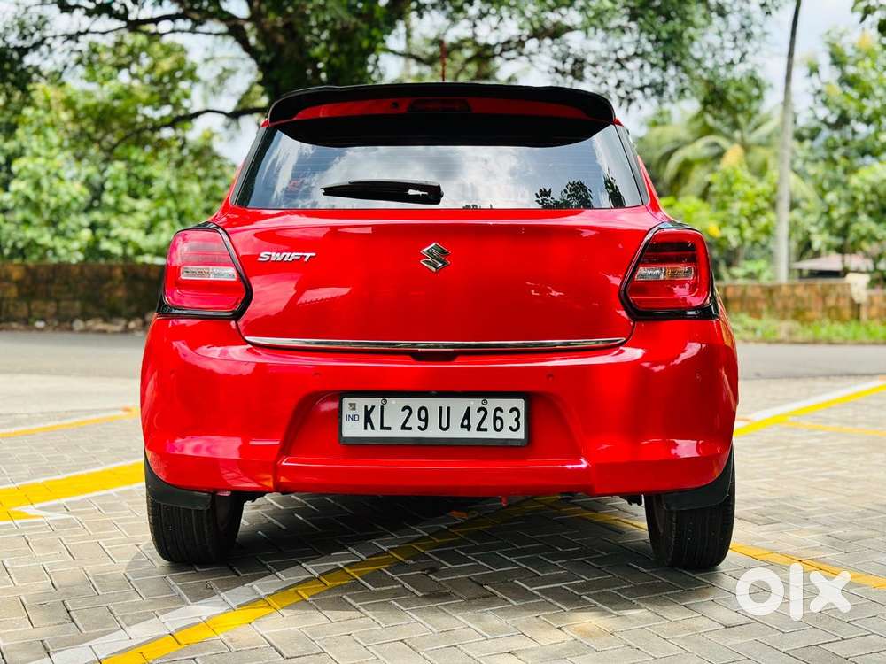 Maruti Suzuki Swift 1.3 Zxi, 2022, Petrol