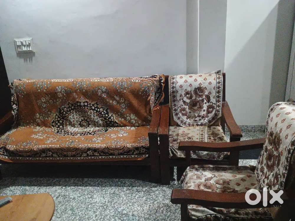 Premium sofa 5 seater sofa