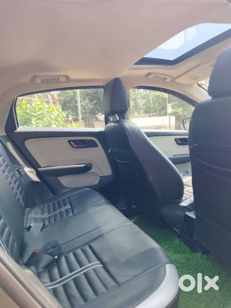 Tata Altroz 1.2 Xm, 2023, Petrol