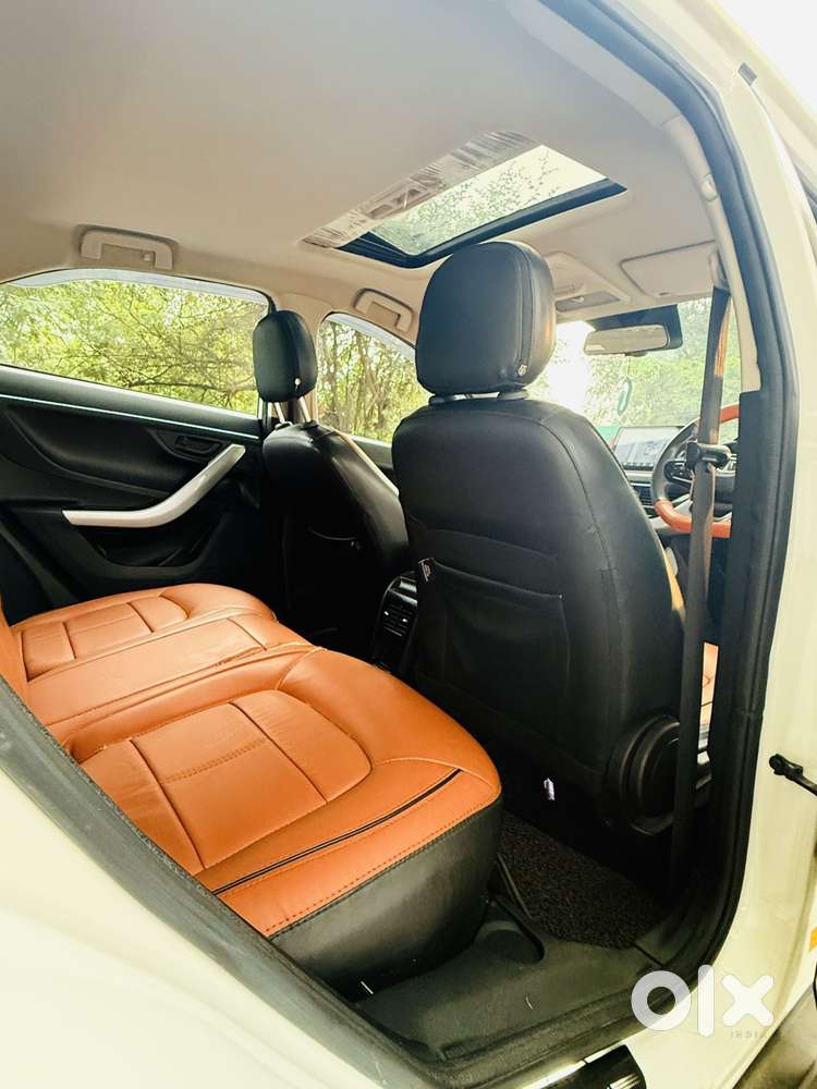 Tata Nexon 1.5 Revotorq Xm (s), 2022, Petrol