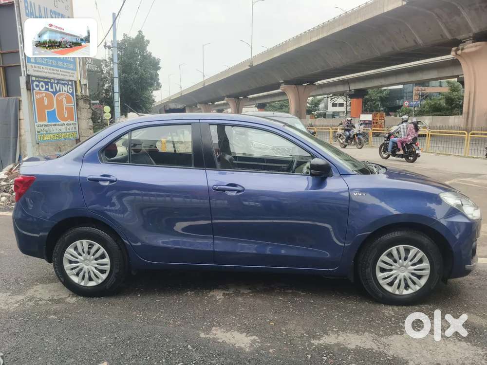 Maruti Suzuki Swift Dzire Amt Vxi, 2017, Petrol