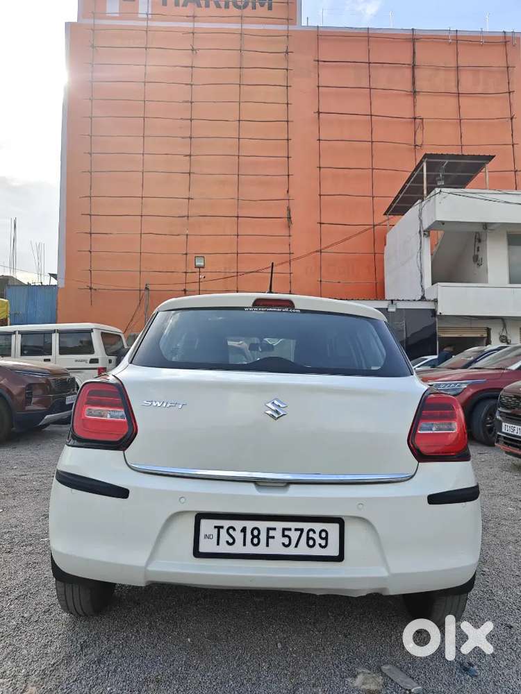 Maruti Suzuki Swift Vxi 2021  38k Km  Petrol  Excellent Condition