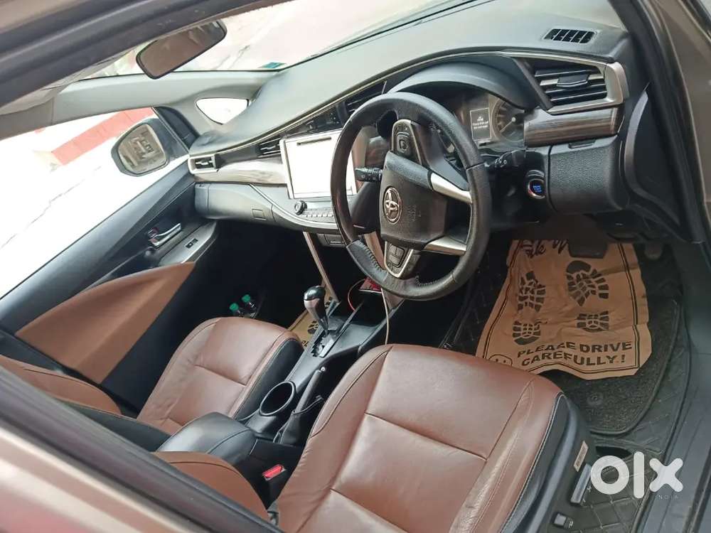 Toyota Innova Crysta 2018