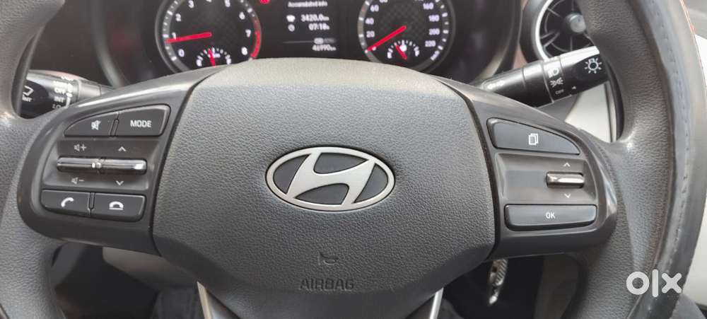 Hyundai Aura Sx Plus Manual, 2025, Cng & Hybrids