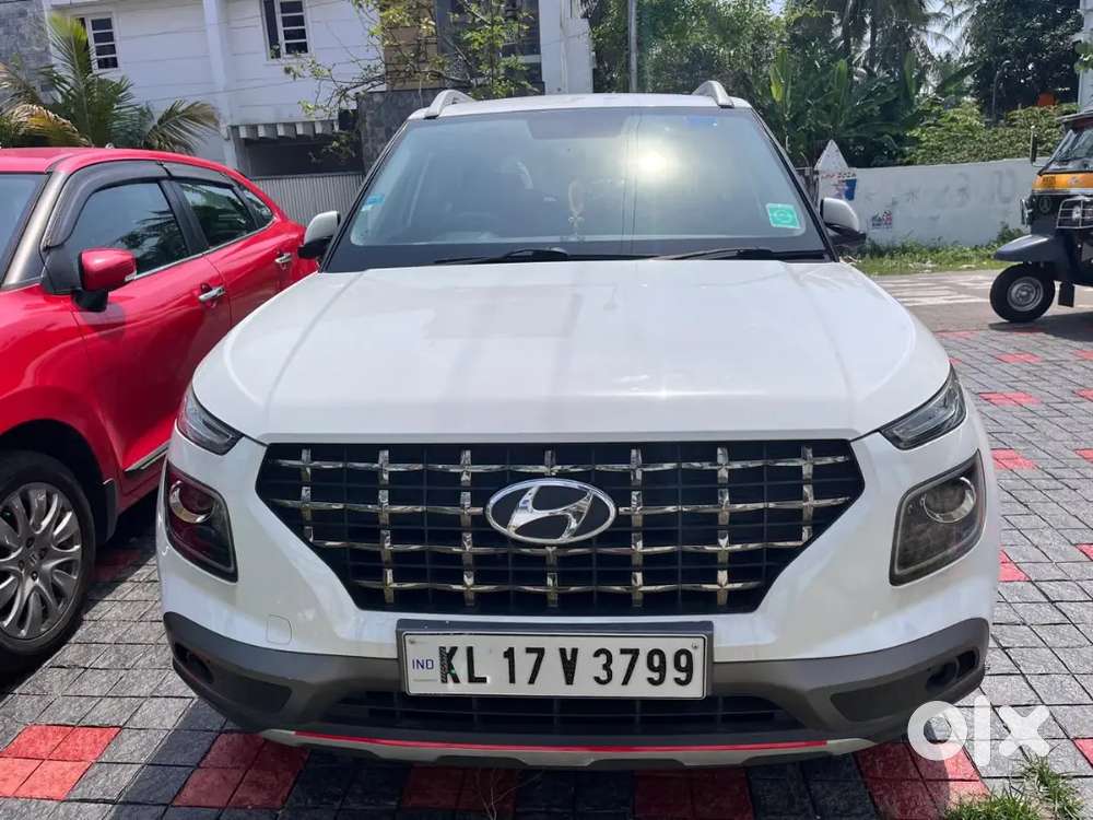 Hyundai Venue 2020 Petrol Good Condition