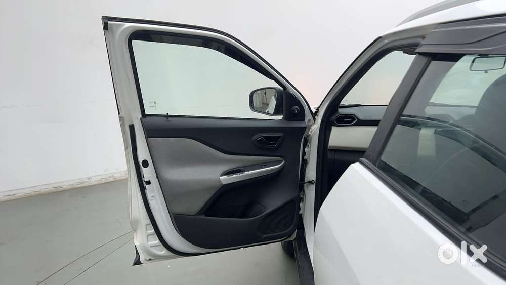 Nissan Magnite 1.0 Xe, 2022, Petrol
