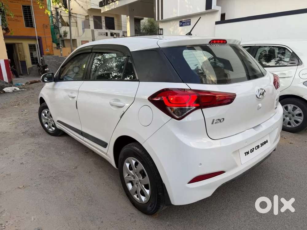 Hyundai Elite I20 Sportz (o) 1.4, 2015, Diesel