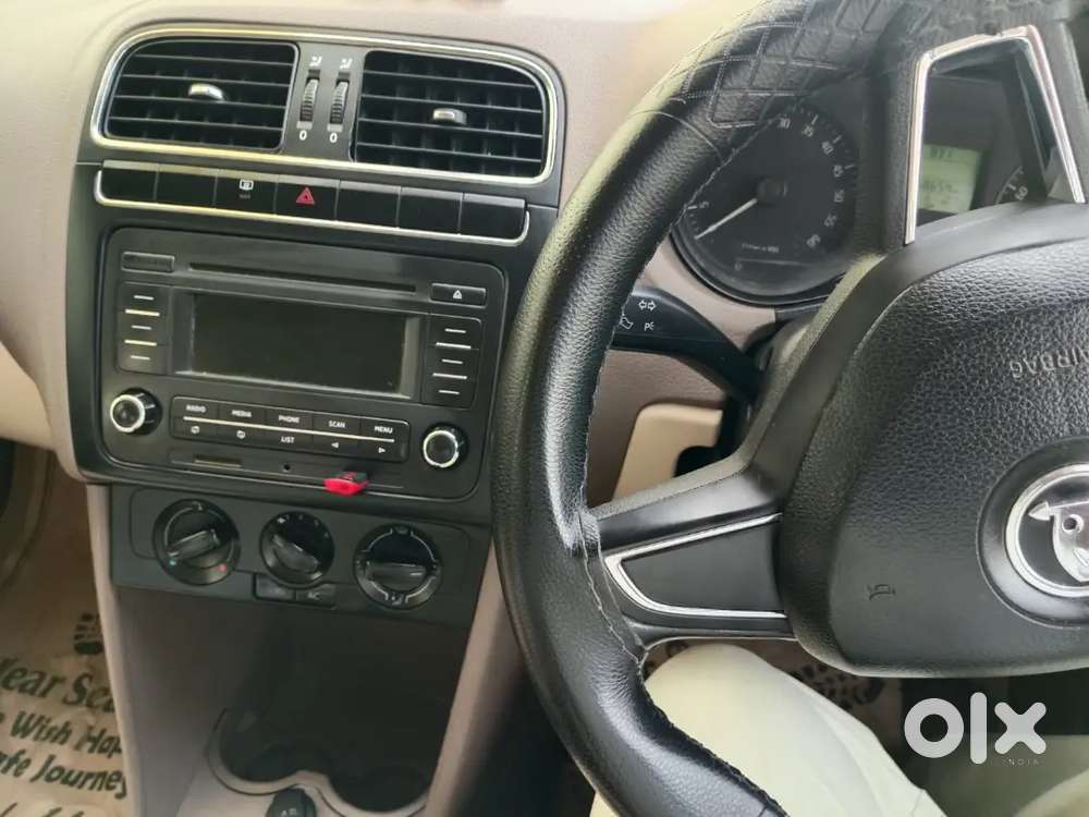 Skoda Rapid Tsi Active 2013