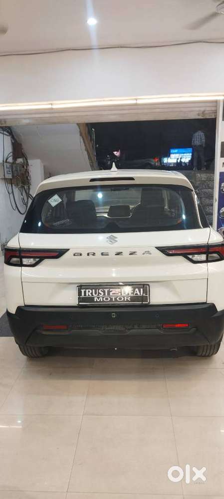 Maruti Suzuki Brezza 1.5 Vxi Cng, 2024