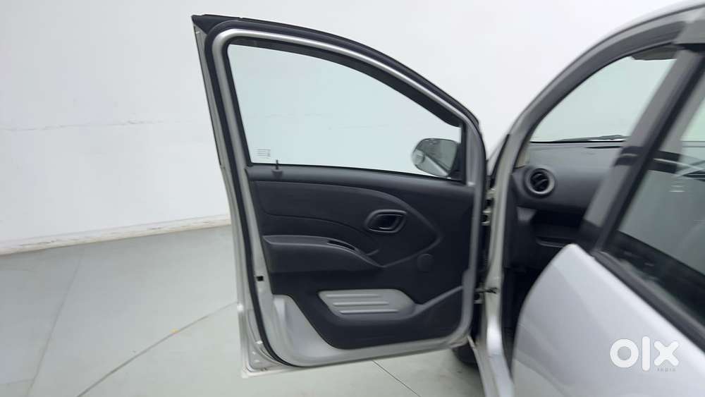 Datsun Redigo T Option, 2017, Petrol