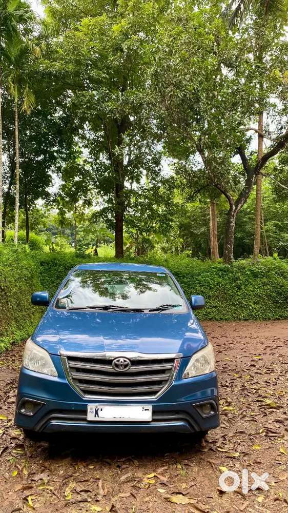 Toyota Innova 2014 Diesel Well Maintained