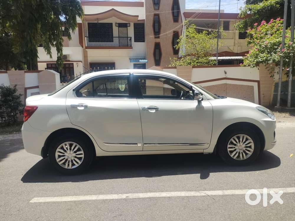 Maruti Suzuki Swift Dzire Vxi(o) Amt, 2018, Petrol