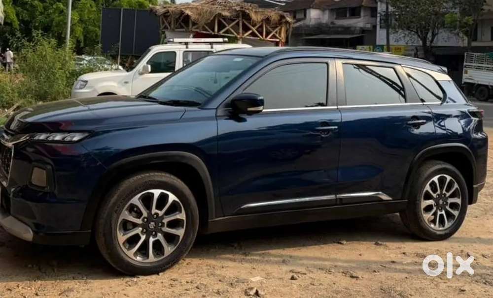 Maruti Suzuki Grand Vitara 2023 Petrol Well Maintained
