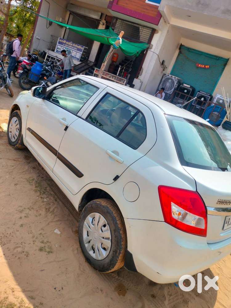 Maruti Suzuki Swift Dzire 2015 Diesel Well Maintained