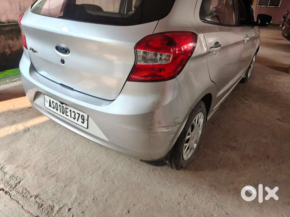 Ford Figo Petrol Titanium, 2016, Petrol