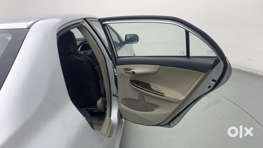 Toyota Corolla Altis 1.8g Limited, 2013, Petrol