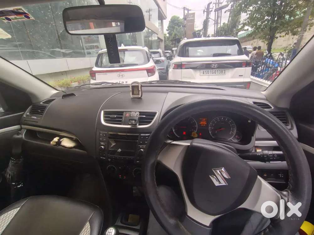 Maruti Suzuki Swift 1.2 Vxi 2015