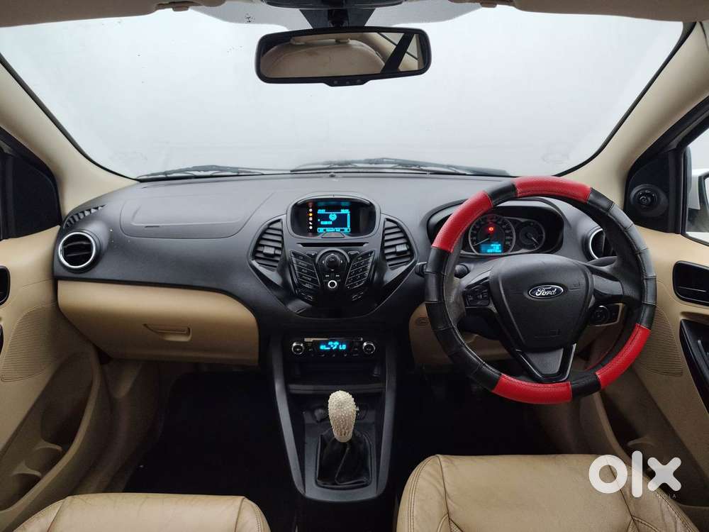 Ford Figo Aspire Titanium, 2016, Petrol
