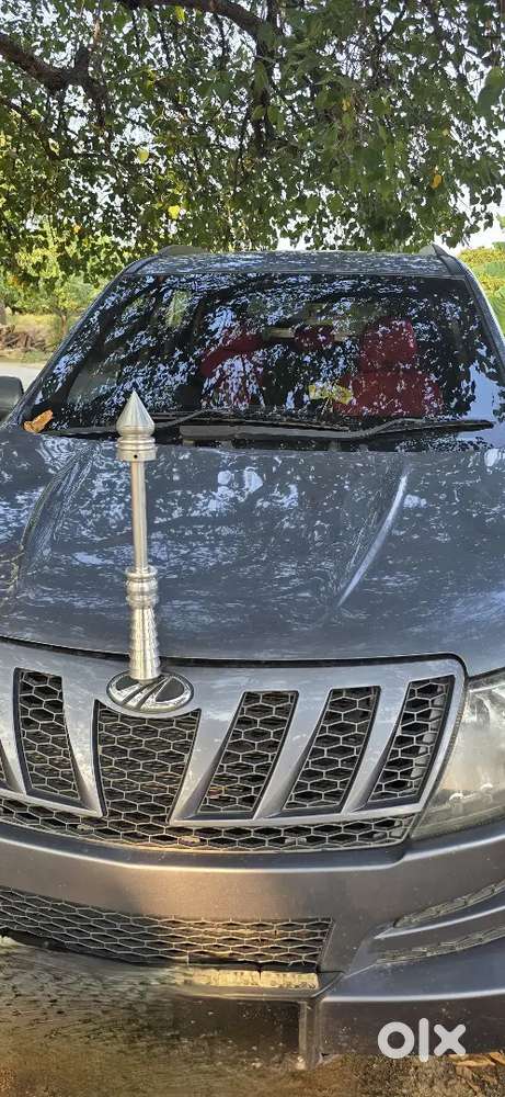Mahindra Xuv500 2015 Diesel 150000 Km Driven
