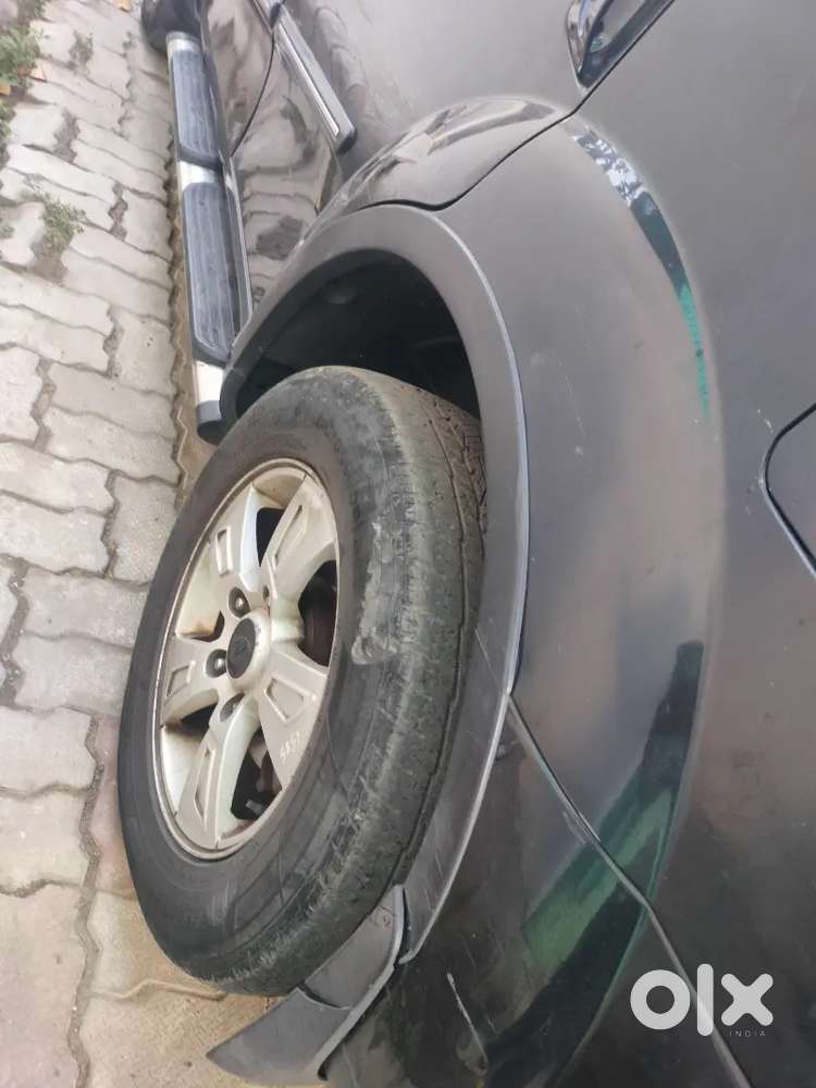 Mahindra Xuv500 2015 Diesel Top Model