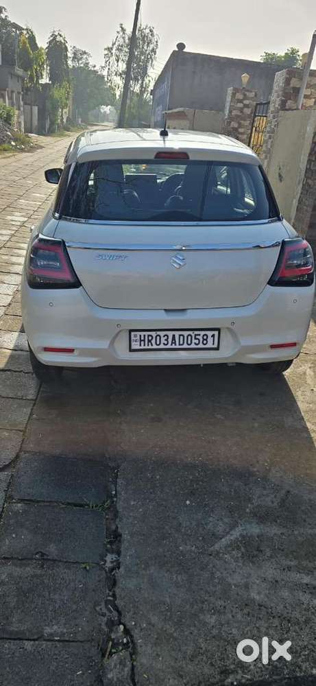 Maruti Suzuki New-gen Swift Petrol Good Condition