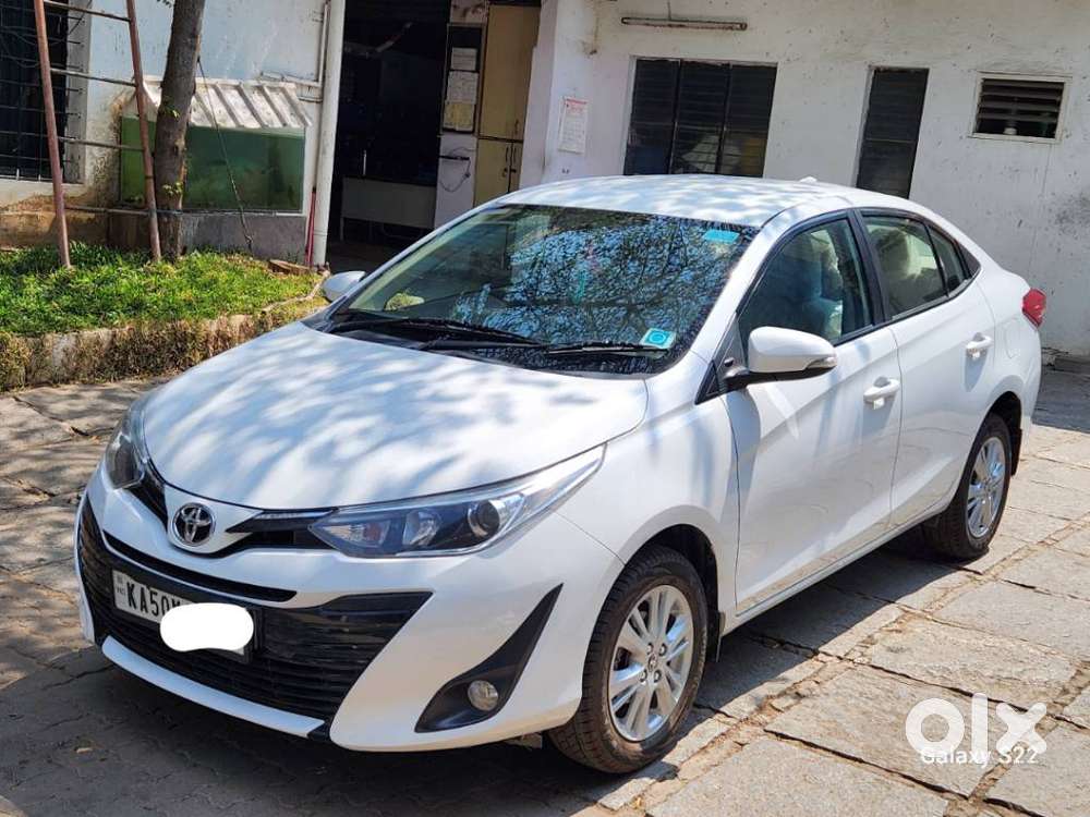 Toyota Yaris G Cvt, 2020, Petrol