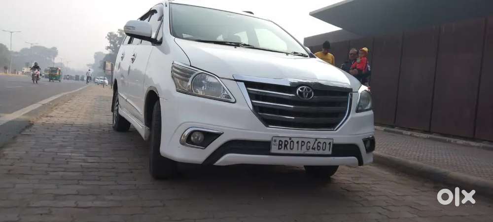 Toyota Innova 2015 Diesel 194000 Km Driven