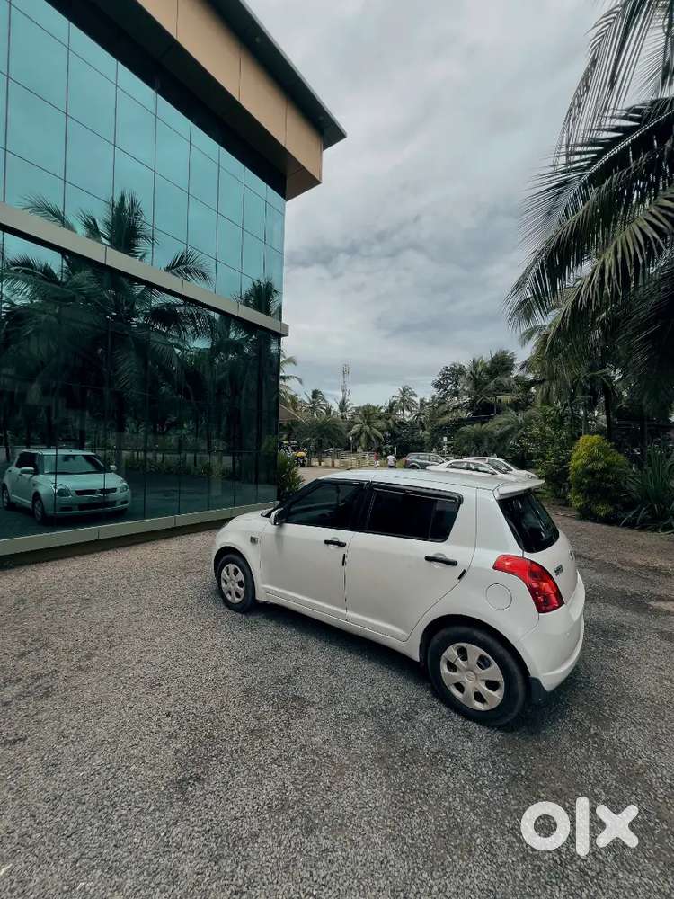 Maruti Suzuki Swift 2007 Petrol 95000 Km Driven