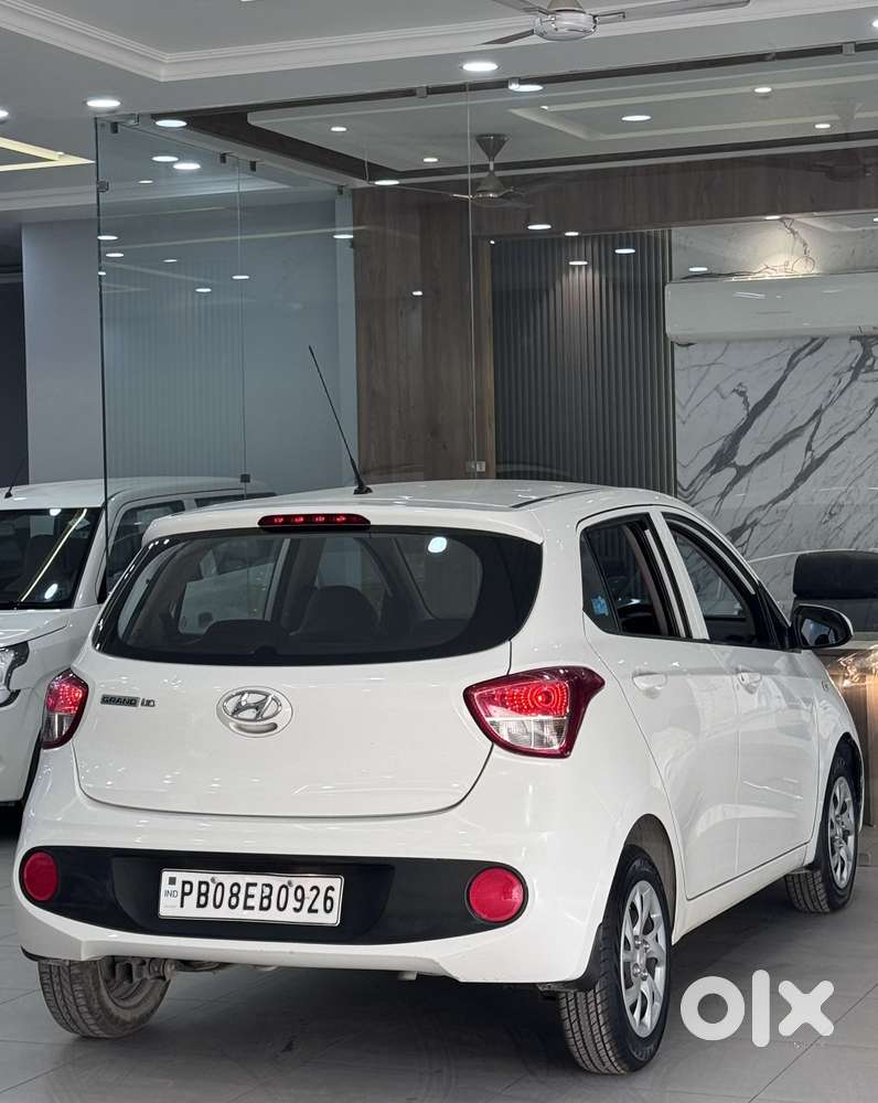 Hyundai Grand I10 Sportz Edition, 2017, Petrol