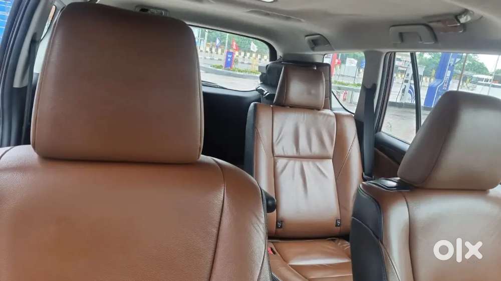 Toyota Innova Crysta 2017