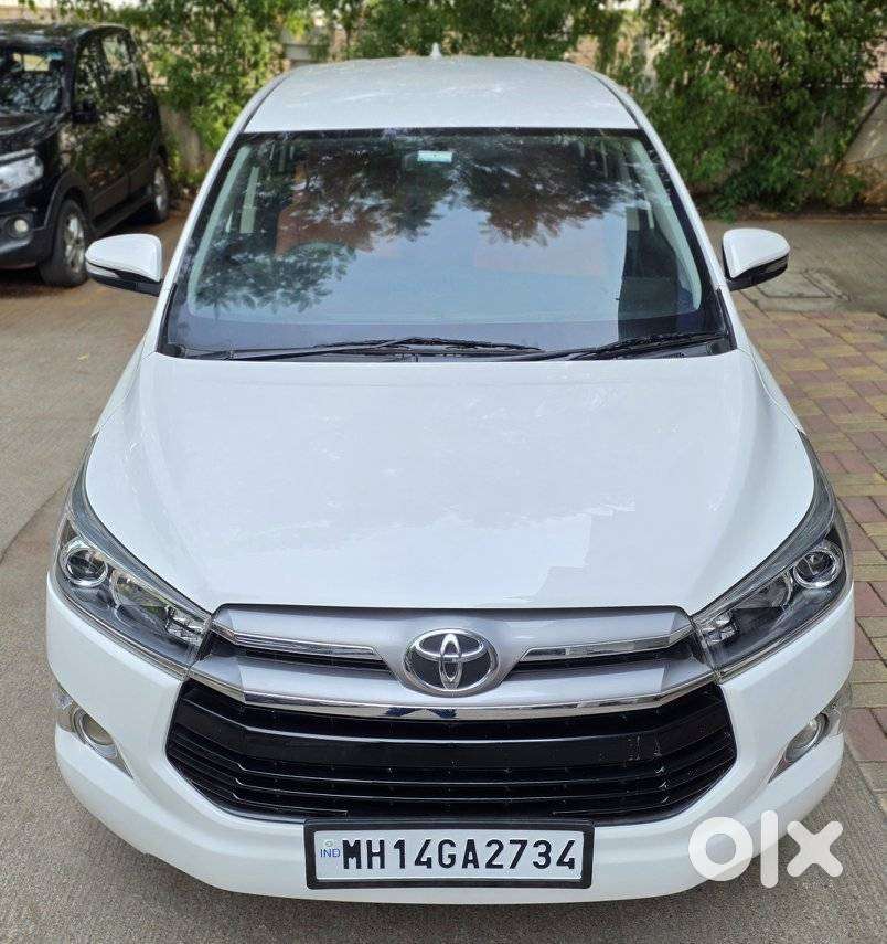 Toyota Innova Crysta 2.4 Vx Mt 8s, 2017, Diesel