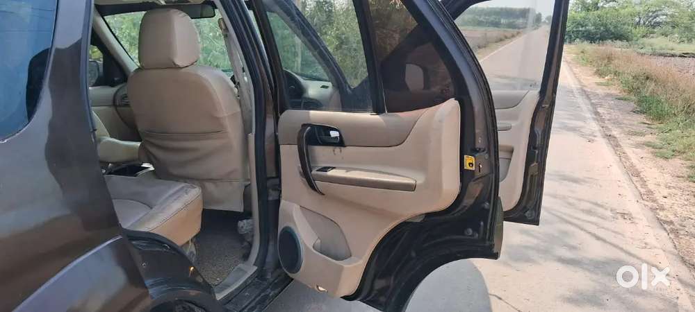 Tata Safari Storme 2015 Diesel Suv