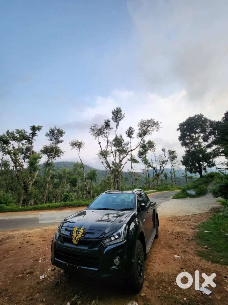 Isuzu D-max Z 4x2 2025 Yellow Board