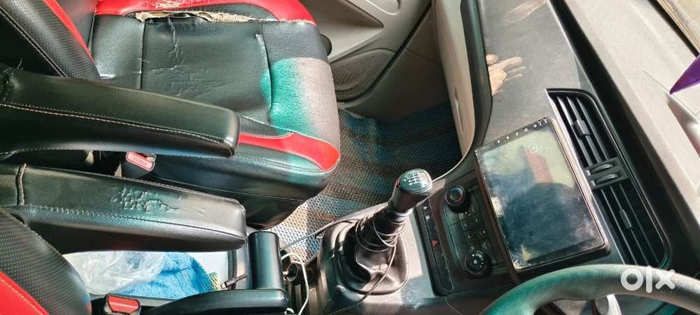 Mahindra Marazzo Diesel 2018