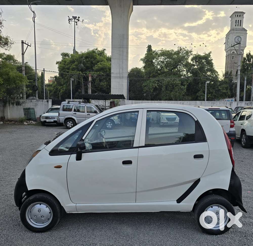 Tata Nano Twist Xe, 2014, Petrol