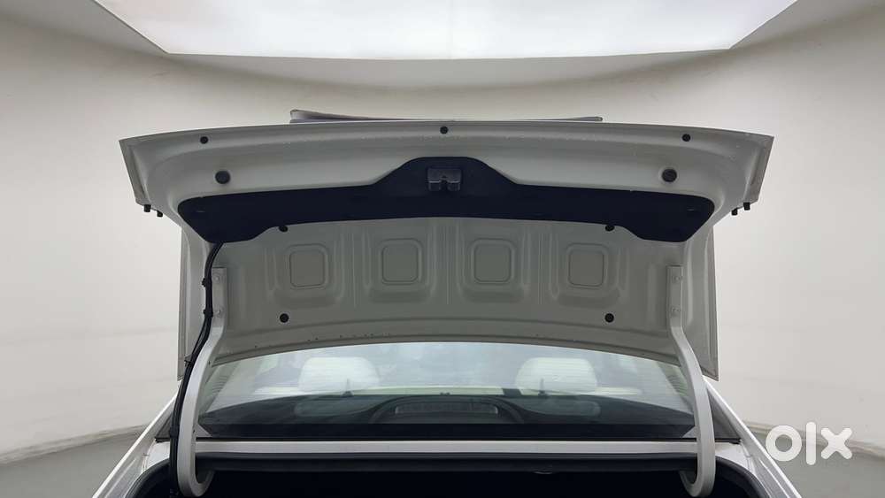 Hyundai Verna Sx 1.5 Petrol Ivt, 2023, Petrol