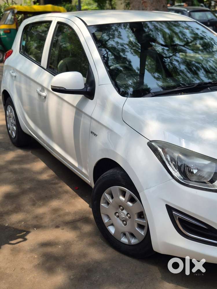 Hyundai I20 2009-2011 Magna, 2012, Petrol