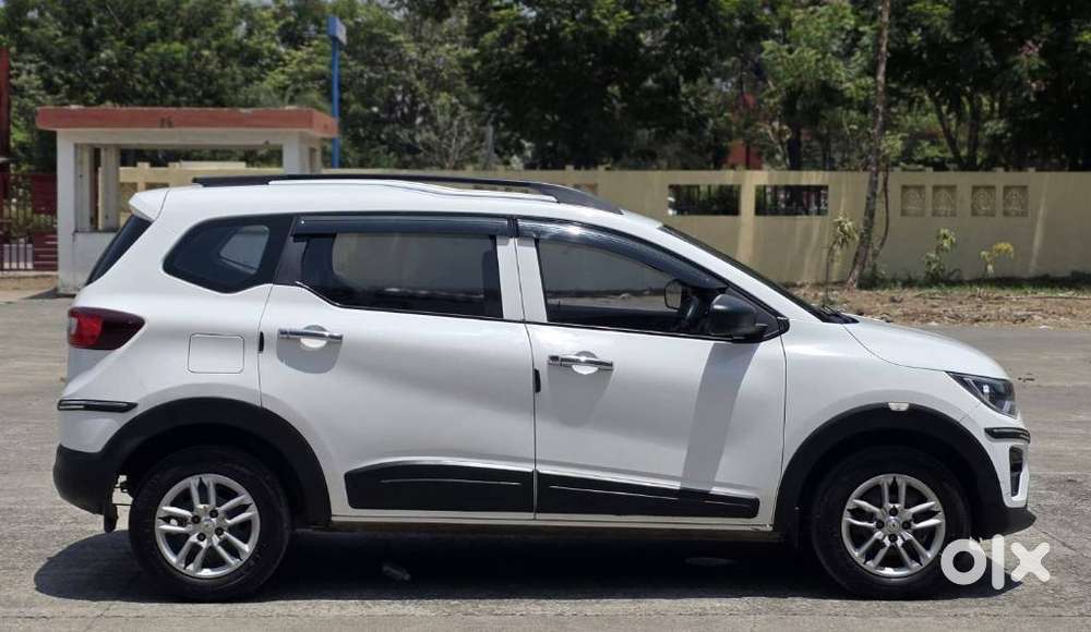 Renault Triber 1.0 Rxe, 2021, Petrol