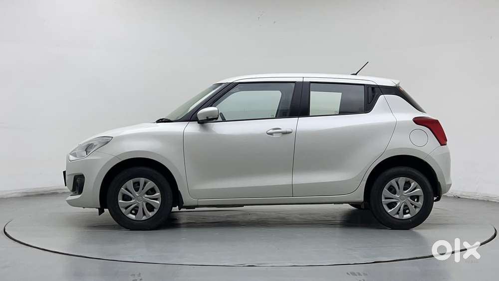 Maruti Suzuki Swift Vvt Vxi, 2022, Petrol